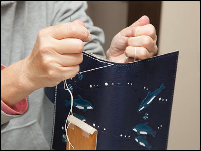 イルカ（いるか）のシステム手帳　手縫い